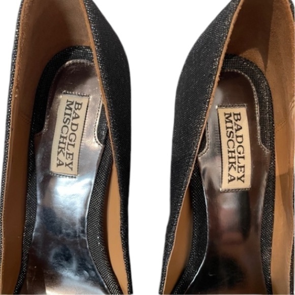 New BADGLEY MISHKA embellished peep toe heels - Picture 5 of 8